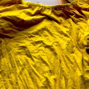 All size yellow top